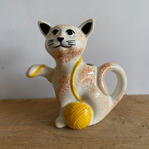 Cat jug figurine ceramic - 3d,