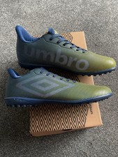 Umbro Men’s  Size 9 Astro