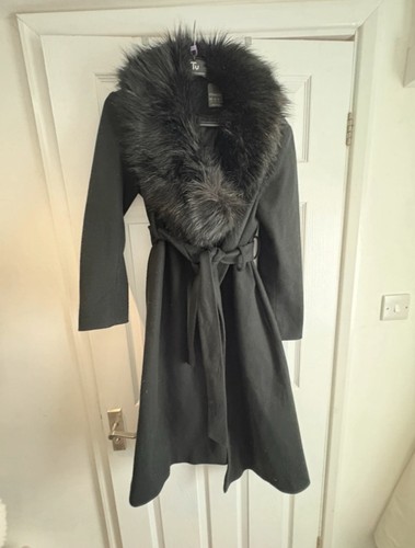 Long black fur necked - black,, necked,