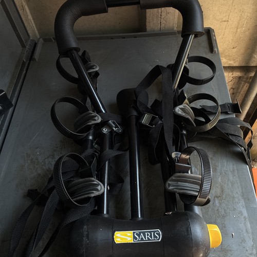 Saris three bike carrier - saris,