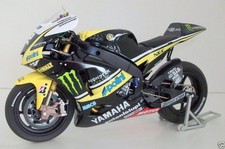 MINICHAMPS 1/12 - 122 093052 YAMAHA YZR-M1 TECH-3 JAMES TOSELAND MOTO GP 2009