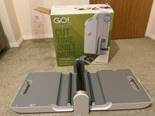 Accuquilt Go! Fabric Cutter & Starter die
