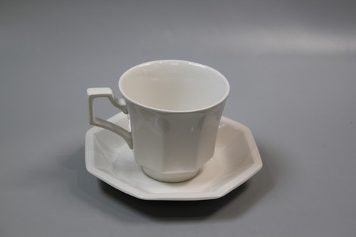 Johnson bros 103 ironstone - johnson,