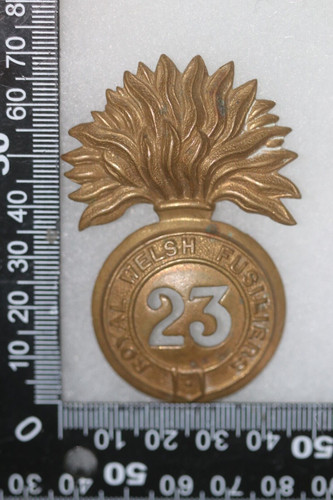 British army metal cap - metal, badge