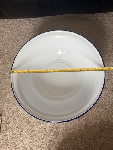 Vintage enamel wash - bowl,