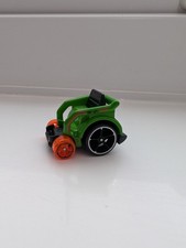 Hot wheels wheelie chair 64 - hot, 1:64