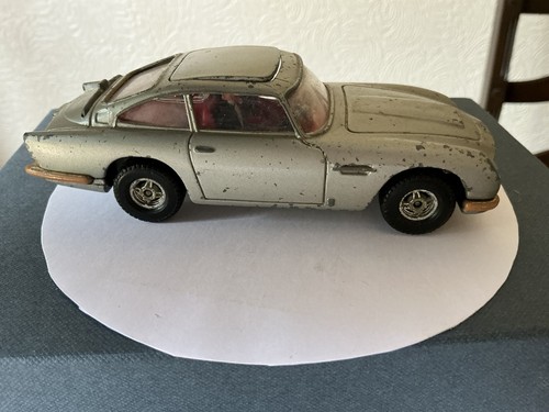 Corgi 007 aston martin - 007,