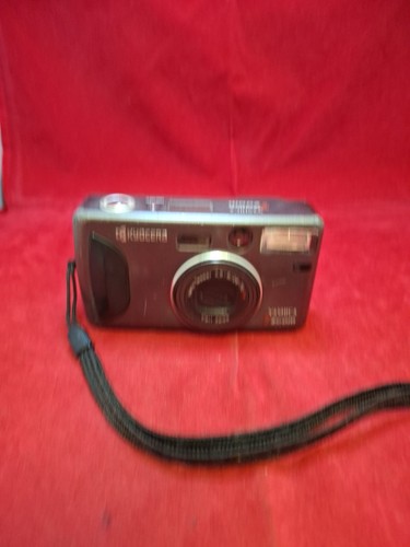 Kyocera yashica zoom - zoom, vario