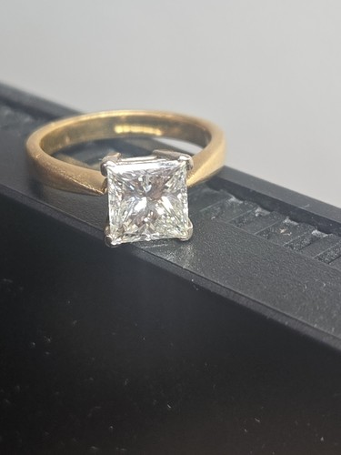 18ct gold 66ct - 18ct,