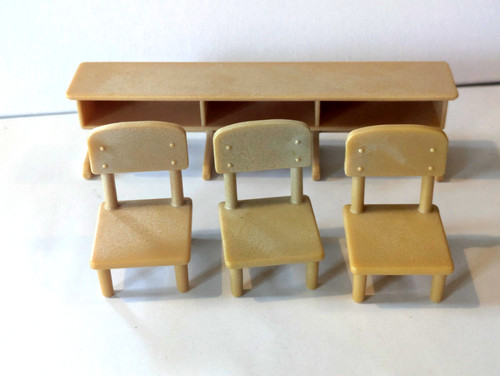 Sylvanian county school spares - county,