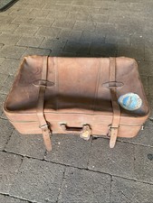 Vintage Genuine Pendragon