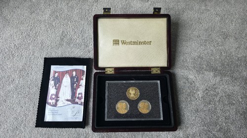 Diamond anniversary coin - diamond, £5