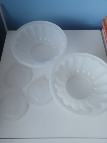 Tupperware jelly moulds 5 - tupperware,