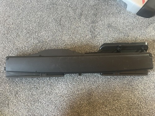 Oem front air duct guide - s3,