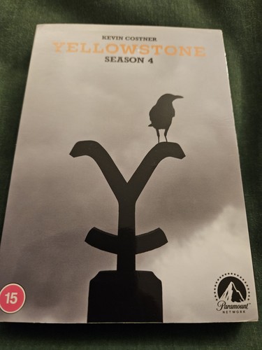 Yellowstone season series 4 - /,