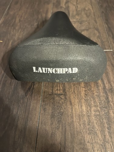 Launchpad seat used good - used,