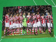 Stoke City FC Nelson Mandela Tribute Photograph Signed x 13 2013/2014 Players 