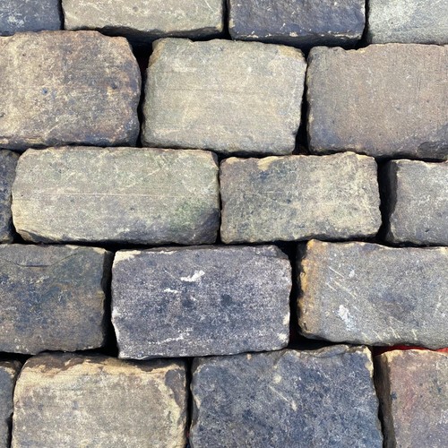 Reclaimed grit stone cobbles - stone,