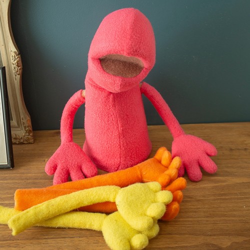 Muppet style puppet - style,