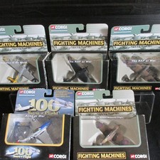 CORGI SHOWCASE COLLECTION. FIGHTING MACHINES.WW 11 AIRCRAFT X 5.