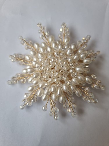 Large women pin brooch - women’s,