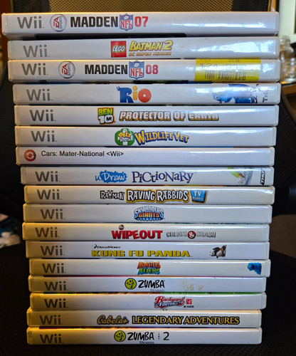 Wii game lot for parts - lot, 17
