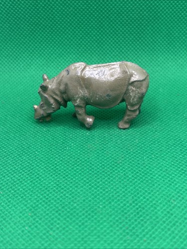 Vintage britains lead 951 baby - britains,