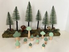 8pcs Green Painted Wooden