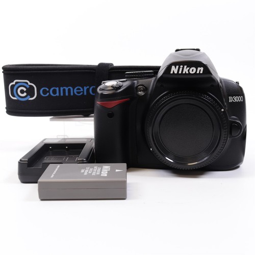 Nikon d3000 dslr camera body - nikon,