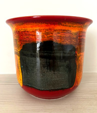 A BEAUTIFUL VINTAGE POOLE POTTERY VOLCANO DESIGN PLANTER