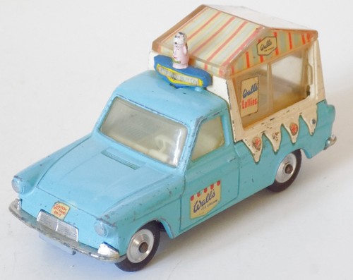 Corgi toys 447 - ford, thames