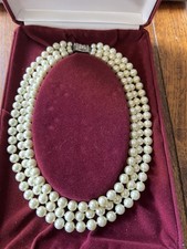 Camrose & Kross vintage Jackie