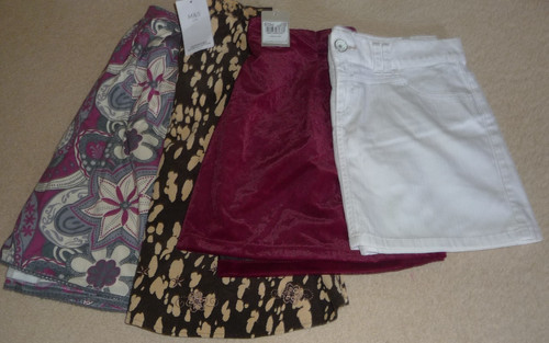 Girls skirts mixed age - 4,