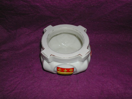 Goss crested china warwick - goss,