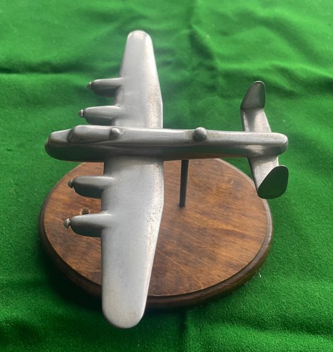Vintage avro lancaster bomber - lancaster,