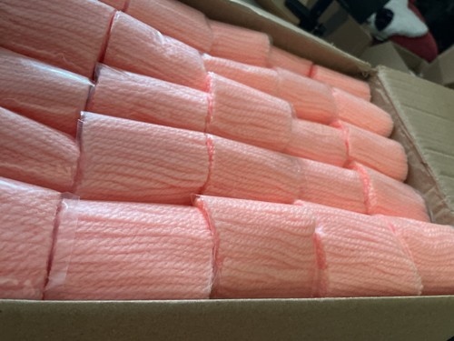 Latch hook yarn peach - latch,