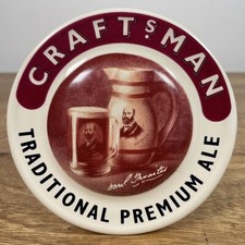 Vintage Font Badge Pump Clip