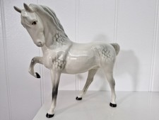 Beswick Grey Horse With Leg