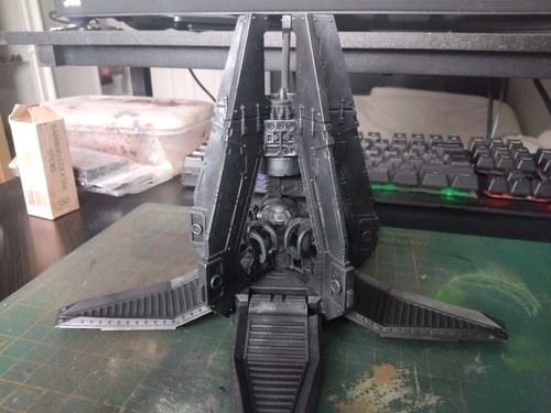 Warhammer 40k space marine - space,