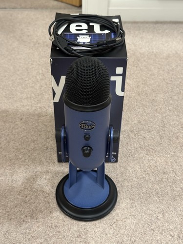 Blue yeti usb microphone - yeti,