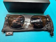 BNIB OAKLEY COLDFUSE OO6042-01