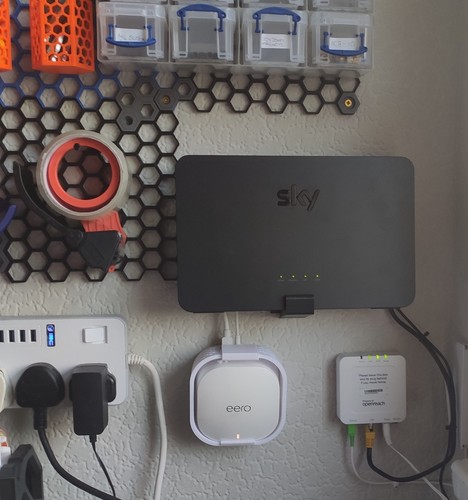 Sky broadband router - broadband,
