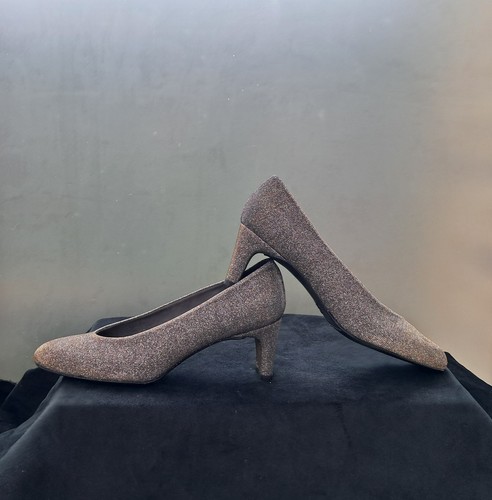 Russell bromley stuart - russell,