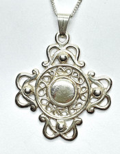 Vintage 1986 Shetland Silver