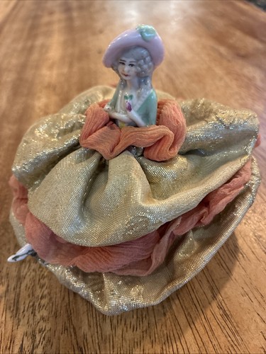 Beautiful antique doll - beautiful,