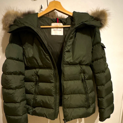 Moncler green hooded - green,