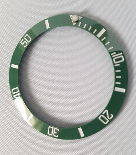 Green white ceramic bezel - green,