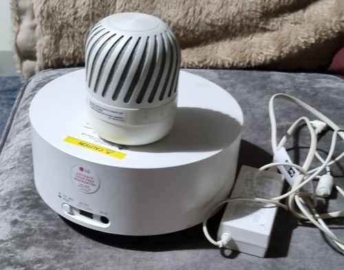 Portable bluetooth speaker - lg,