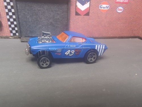 Hot wheels volvo p1800 gasser - hot,