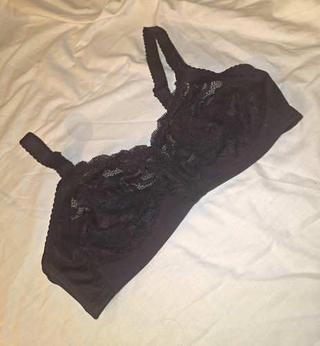 Triumph delicate doreen - triumph, n